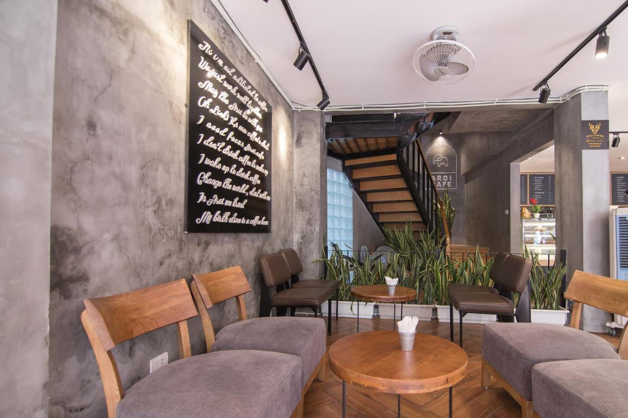 Хостел Reddoorz @ Tong Duy Tan Street (Adults Only) Ханой Екстер'єр фото