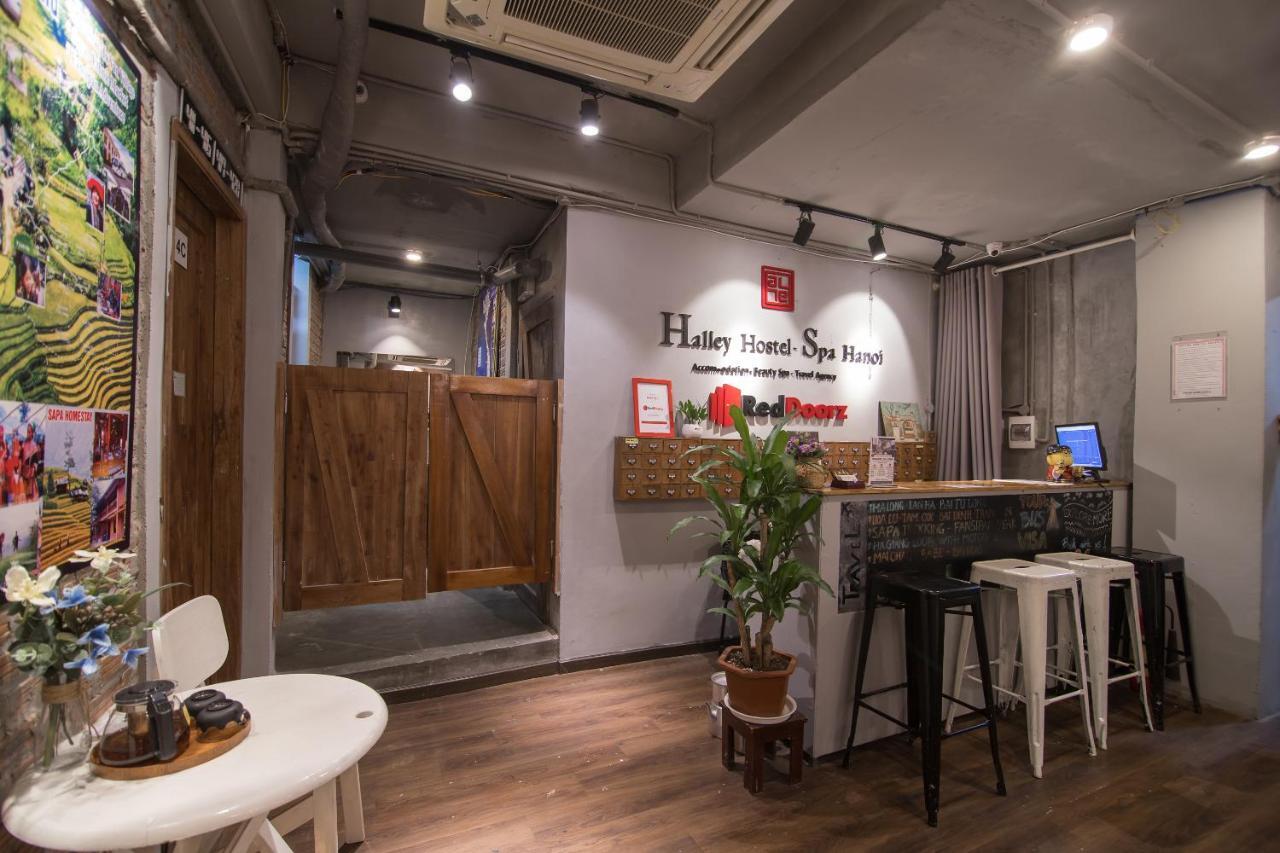 Хостел Reddoorz @ Tong Duy Tan Street (Adults Only) Ханой Екстер'єр фото