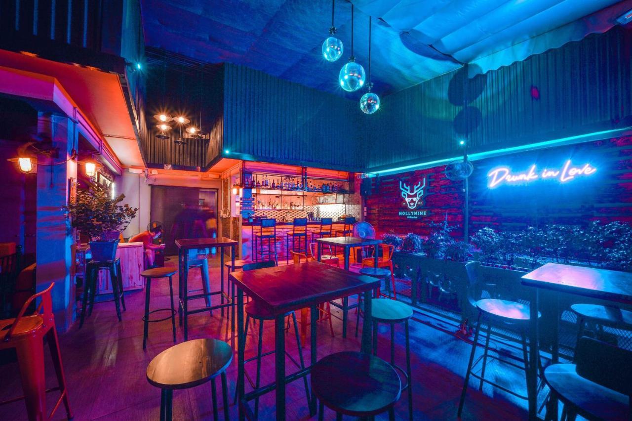 Хостел Reddoorz @ Tong Duy Tan Street (Adults Only) Ханой Екстер'єр фото